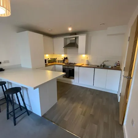 Spacious Flat In Central Street Exterior photo
