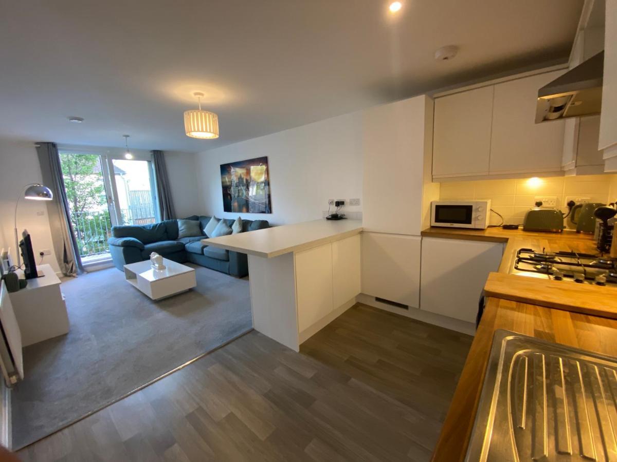 Apartment Spacious Flat In *